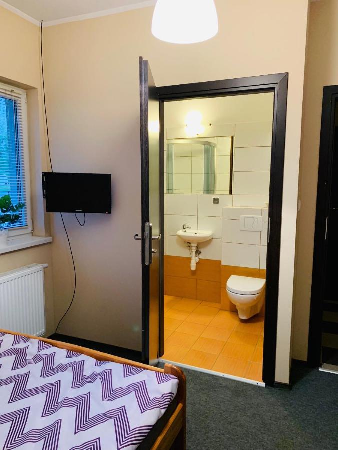 Ms-Otel Pokoje Goscinne 1,2,3 Osobowe Zywiec Jezioro Zywieckie Pietrzykowice  Eksteriør billede